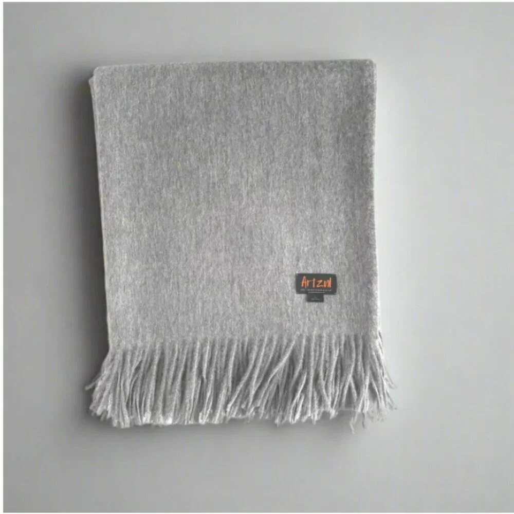 ARTZNL 100% Baby Alpaca Throw Blanket Heather Gray Large 71x51 Soft Lightweight